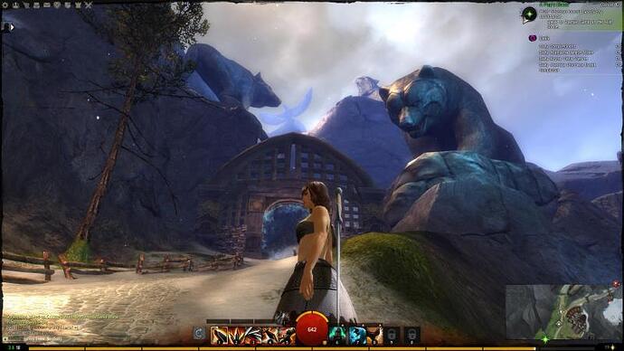 gate_with_huge_stature.jpg